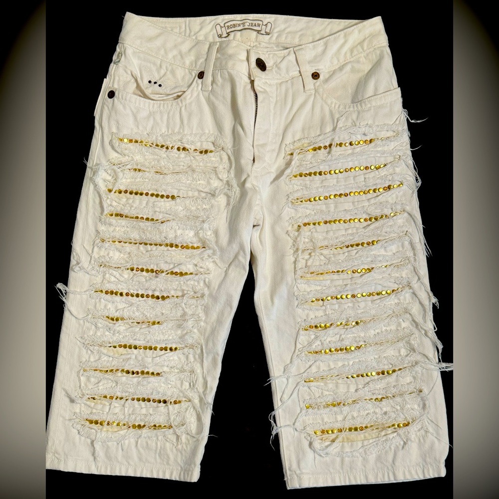 This is Brand New Men’s Robins Jean Shorts with Studs Crystals No Tags
